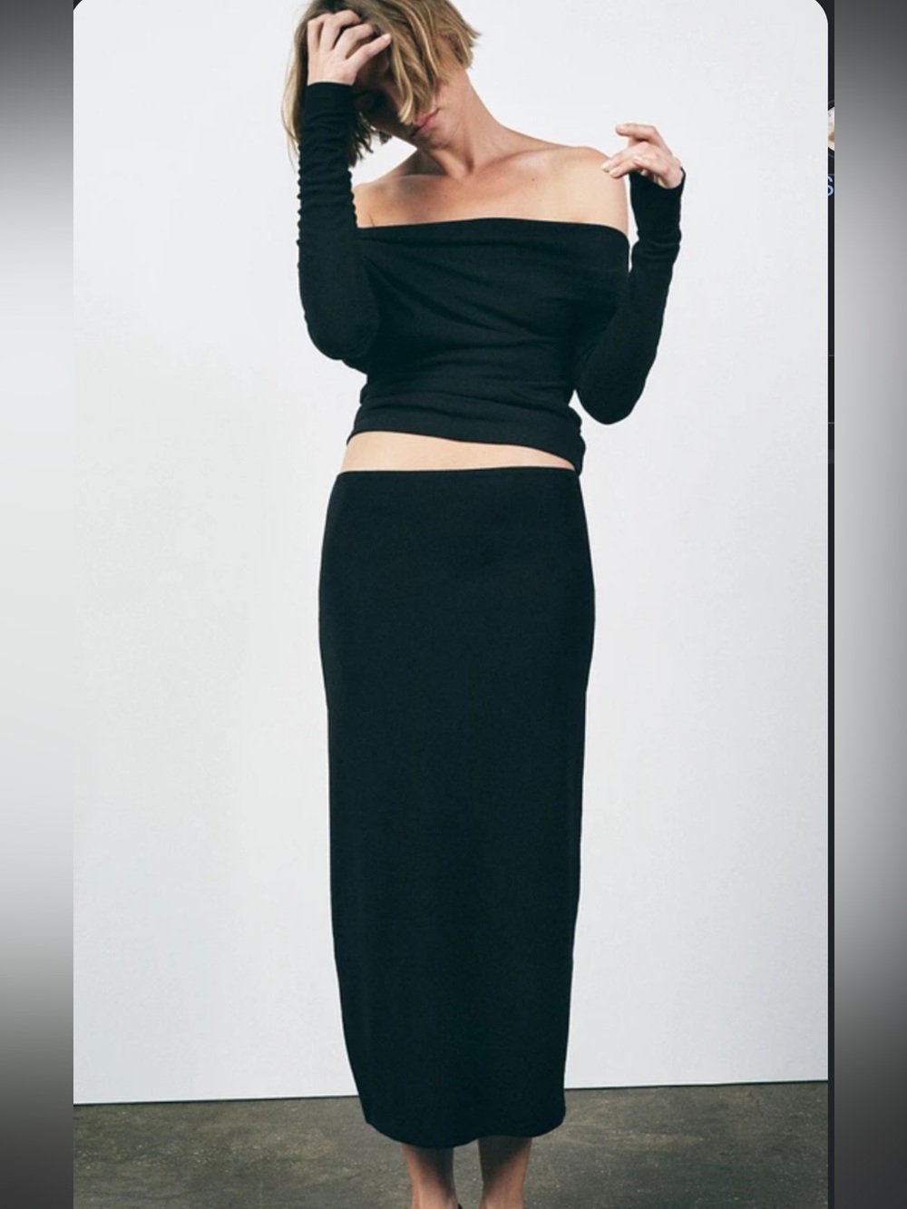 Zara Black Midi Skirt